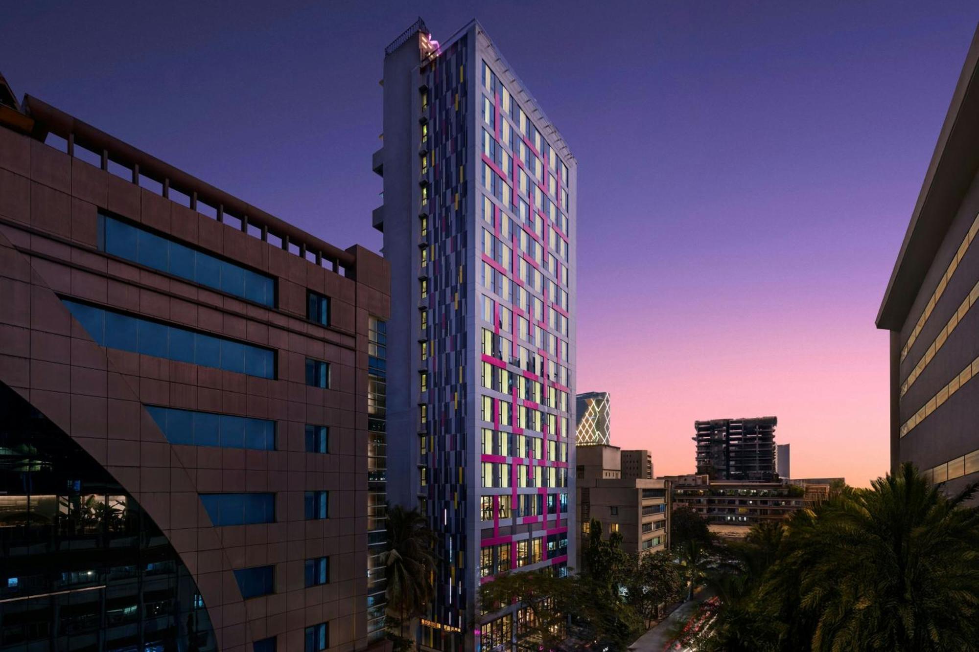 Moxy Mumbai Andheri West Kültér fotó